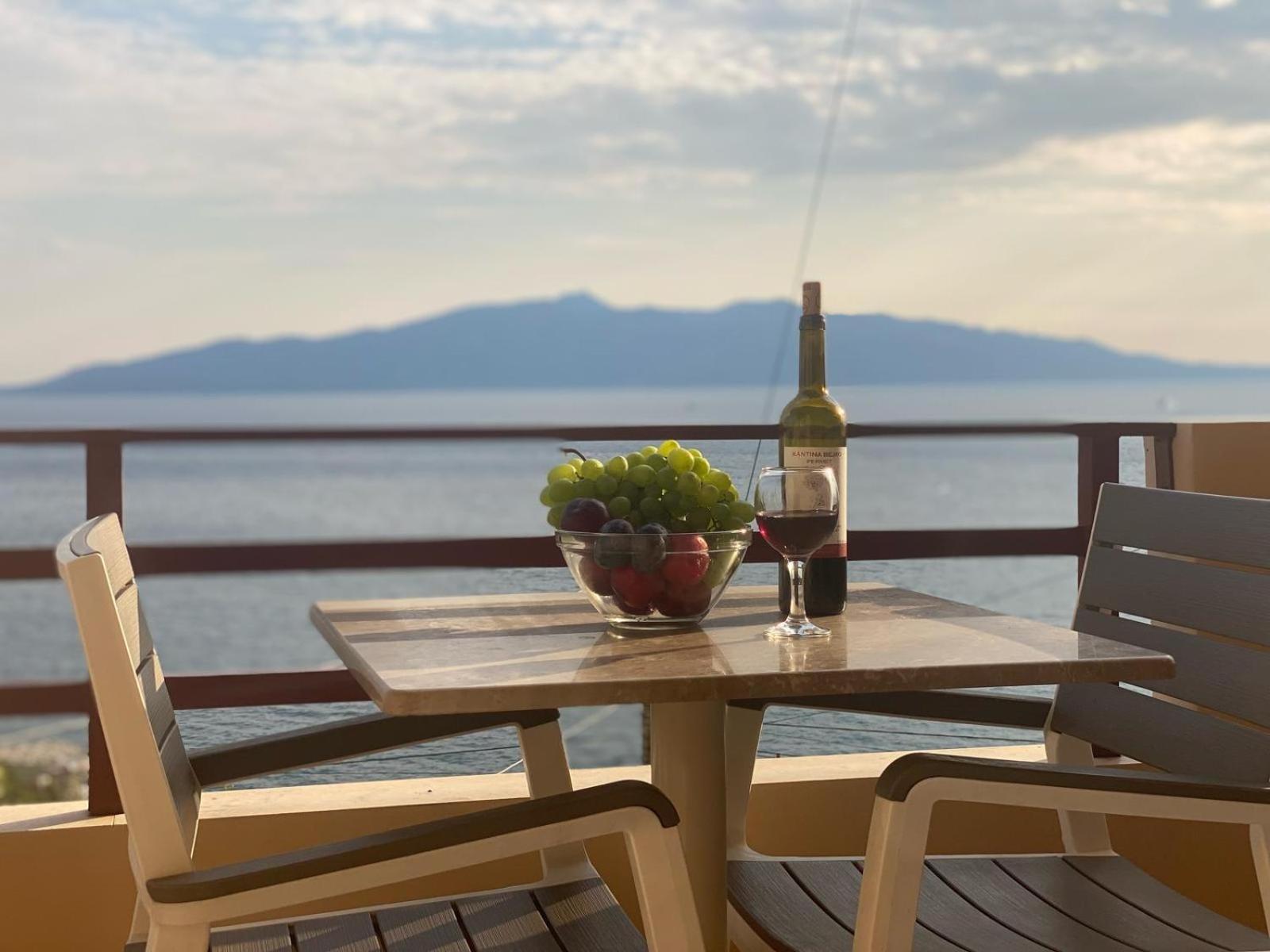 Del Mar Sea View Apartment Sarandë 외부 사진